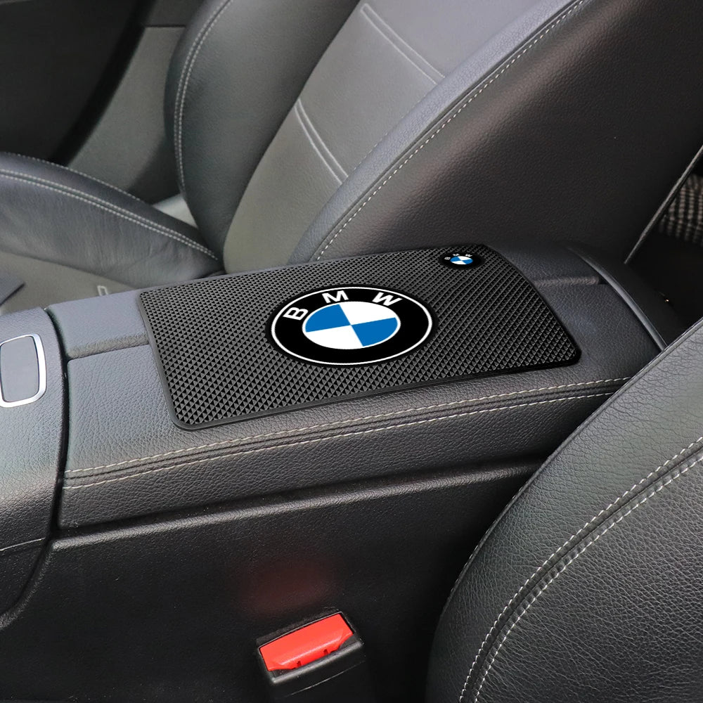 BMW Mat de tableau de bord antidérapant en silicone BMW