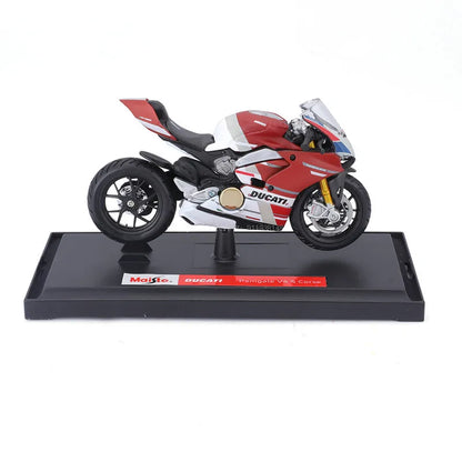 Ducati Panigale v4 s Corse 1:18