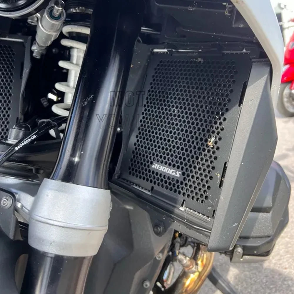 R1300GS Radiator Guard